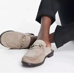 Vintage Havana Beige Suede Slip Gold Hardware Mules/Slides size 8 NWOT